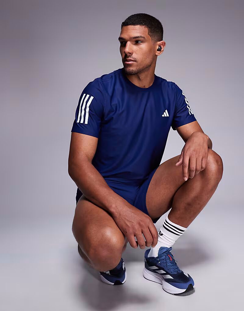 

Футболка Adidas Running Own The Run темно-синего цвета Adidas Performance