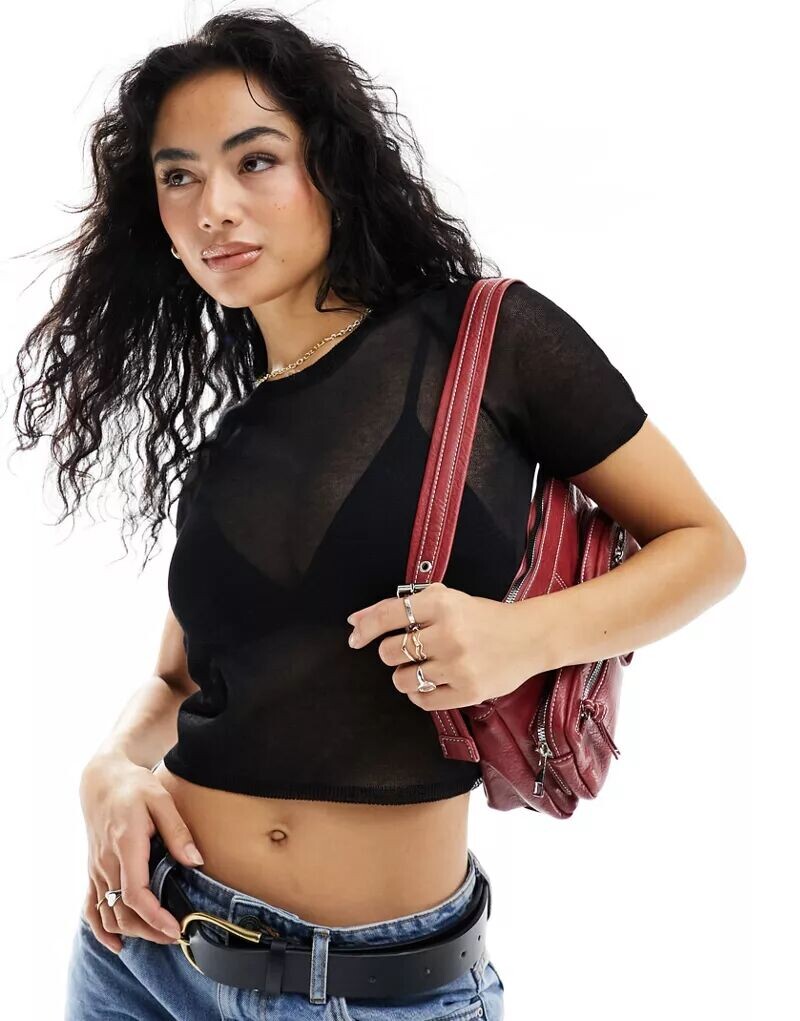 

Прозрачная черная укороченная трикотажная футболка ASOS