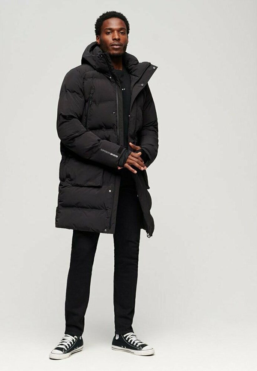 

Зимнее пальто Superdry, черный