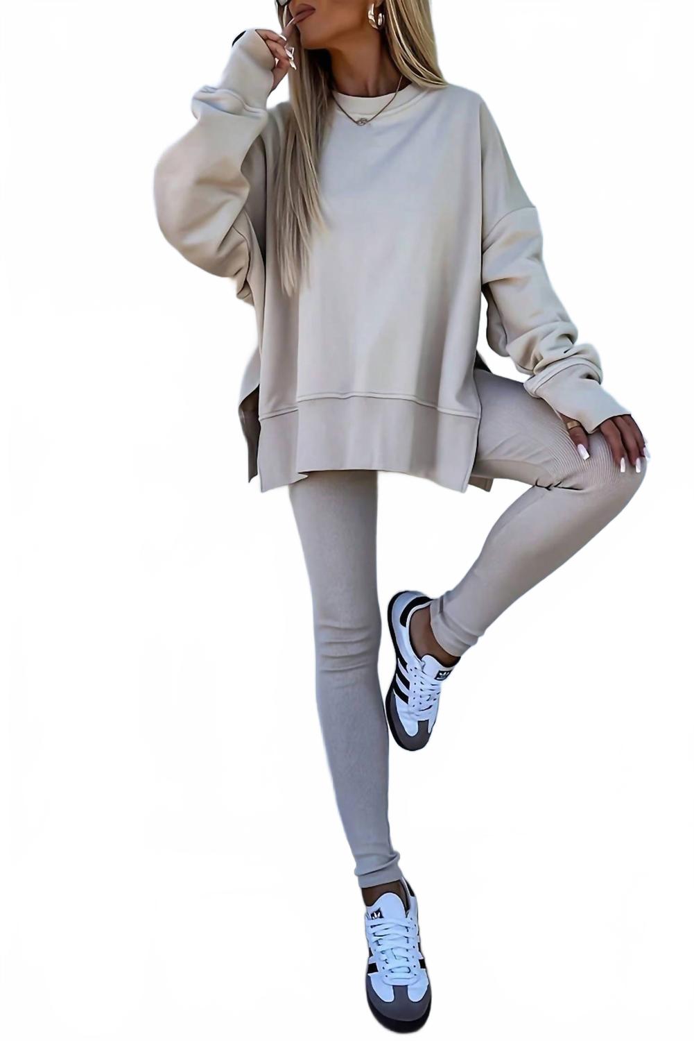 

Комплект из толстовки и узких брюк в стиле Jet Stream UZWholesale, jet stream