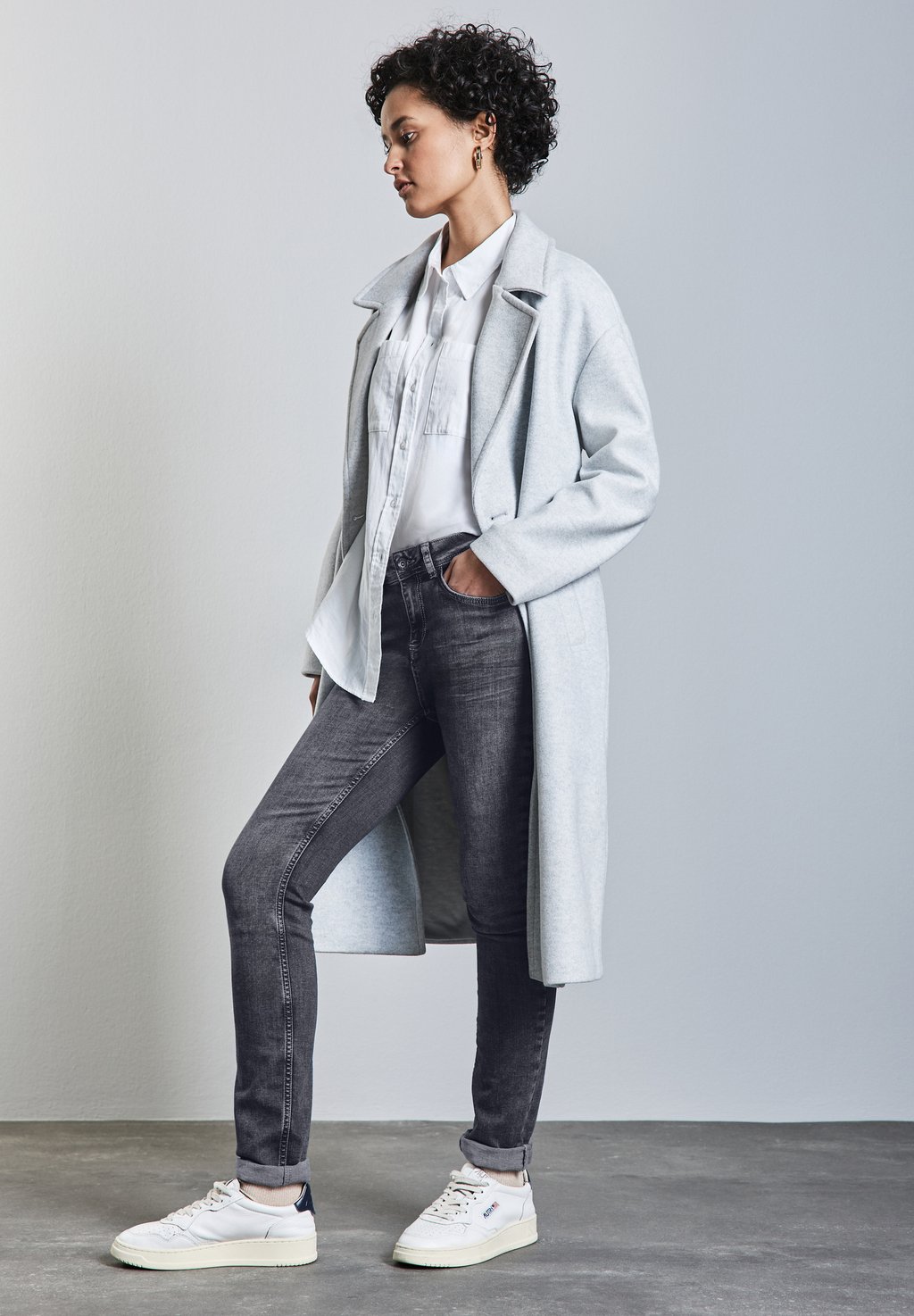 

Джинсы облегающего кроя IM CASUAL FIT Street One, серый