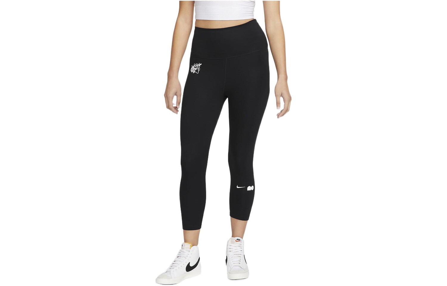 

Спортивные брюки женские черные Nike
