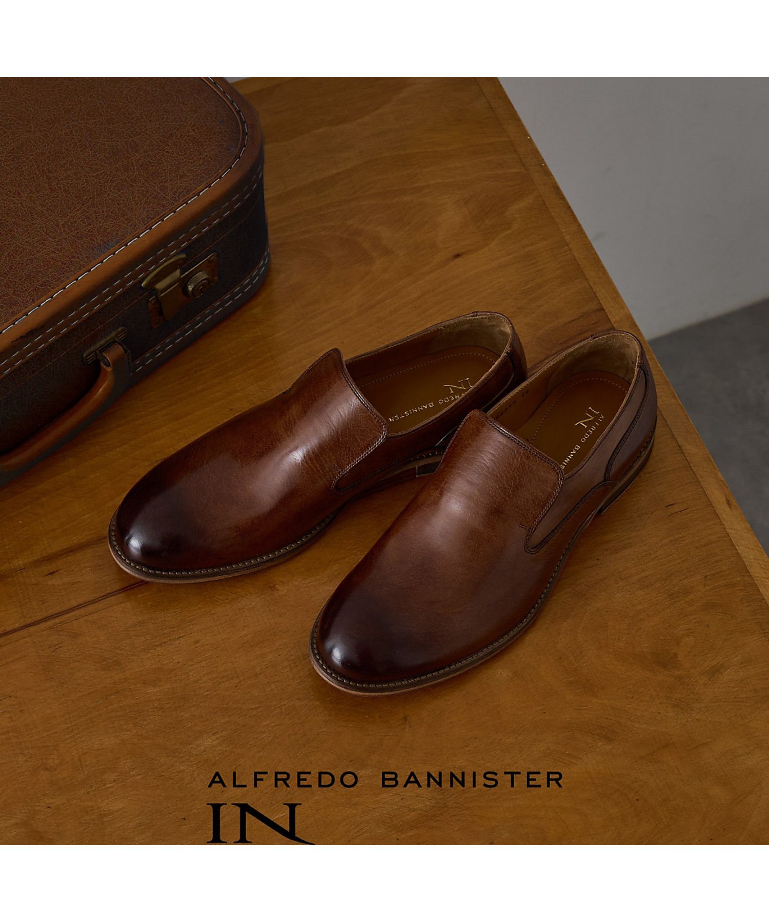 Кожаные слипоны с гладким носком AlfredoBANNISTER, Brown
