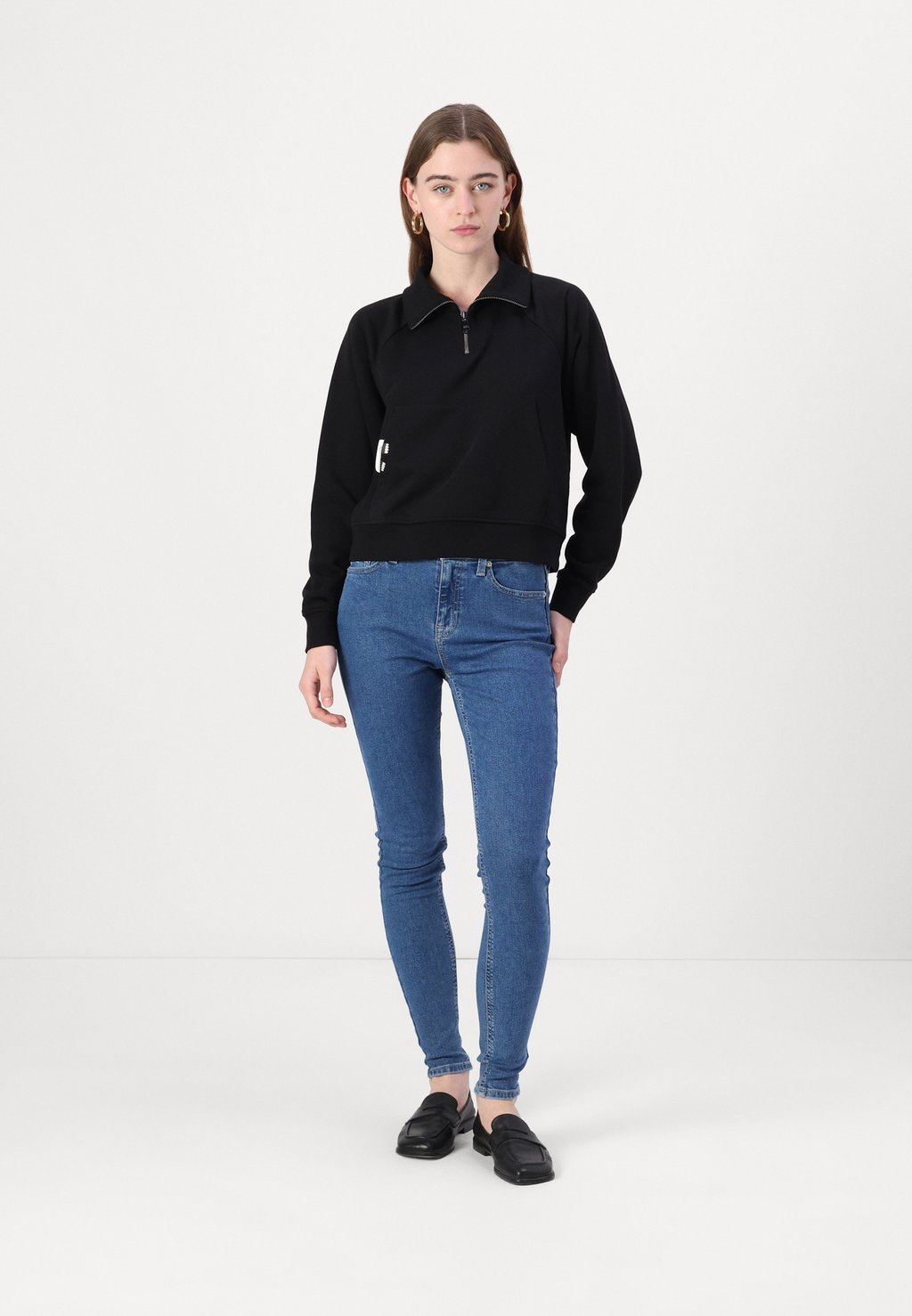 

Толстовка IKON PEAKABOO ZIP UP KARL LAGERFELD, черный