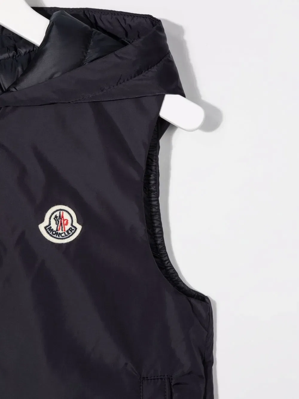 Жилет с капюшоном и нашивкой с логотипом Moncler Enfant, синий — фото 3