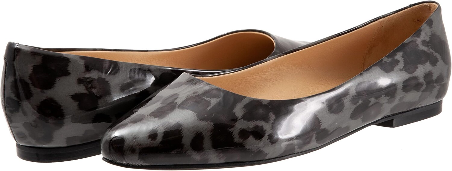 

Туфли на плоской подошве Trotters Estee, цвет Tortoise Black Patent