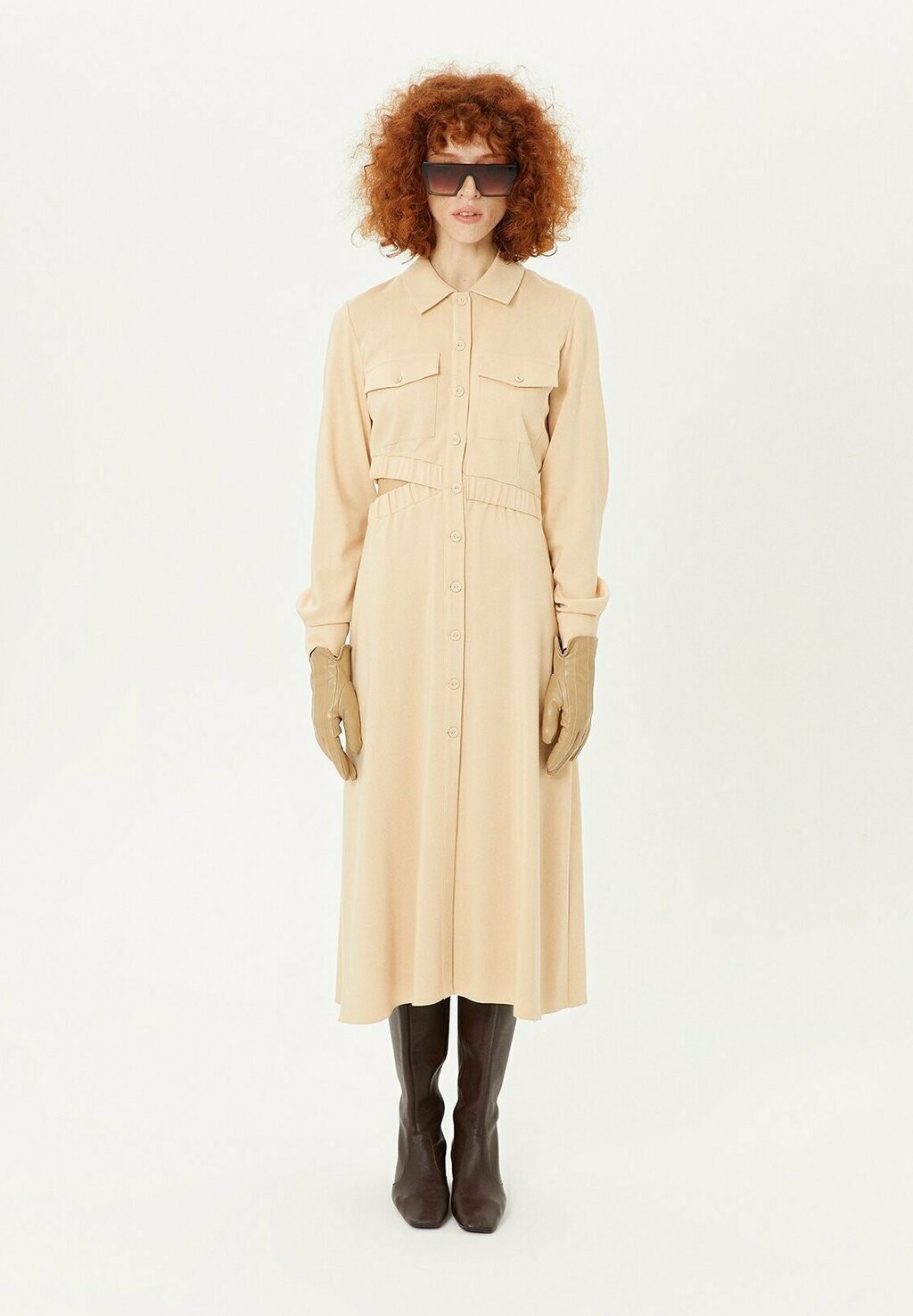 

Платье-рубашка WITH CUT-OUT DETAIL Rue les créateurs, бежевый