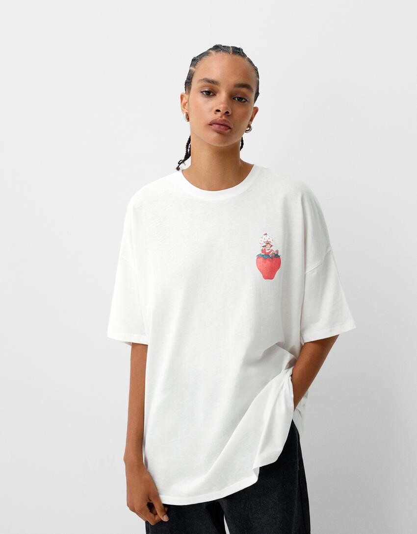 

Футболка strawberry shortcake большого размера с короткими рукавами Bershka, белый