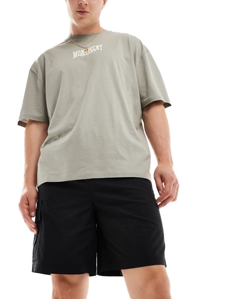 

Черные шорты карго свободного кроя Selected Homme
