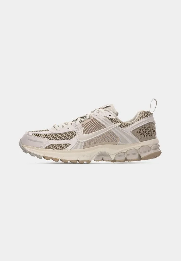 Кроссовки vomero 5 bg Nike Sportswear, Phantom/Light Bone/Cream/Sail/Black/White — фото 2