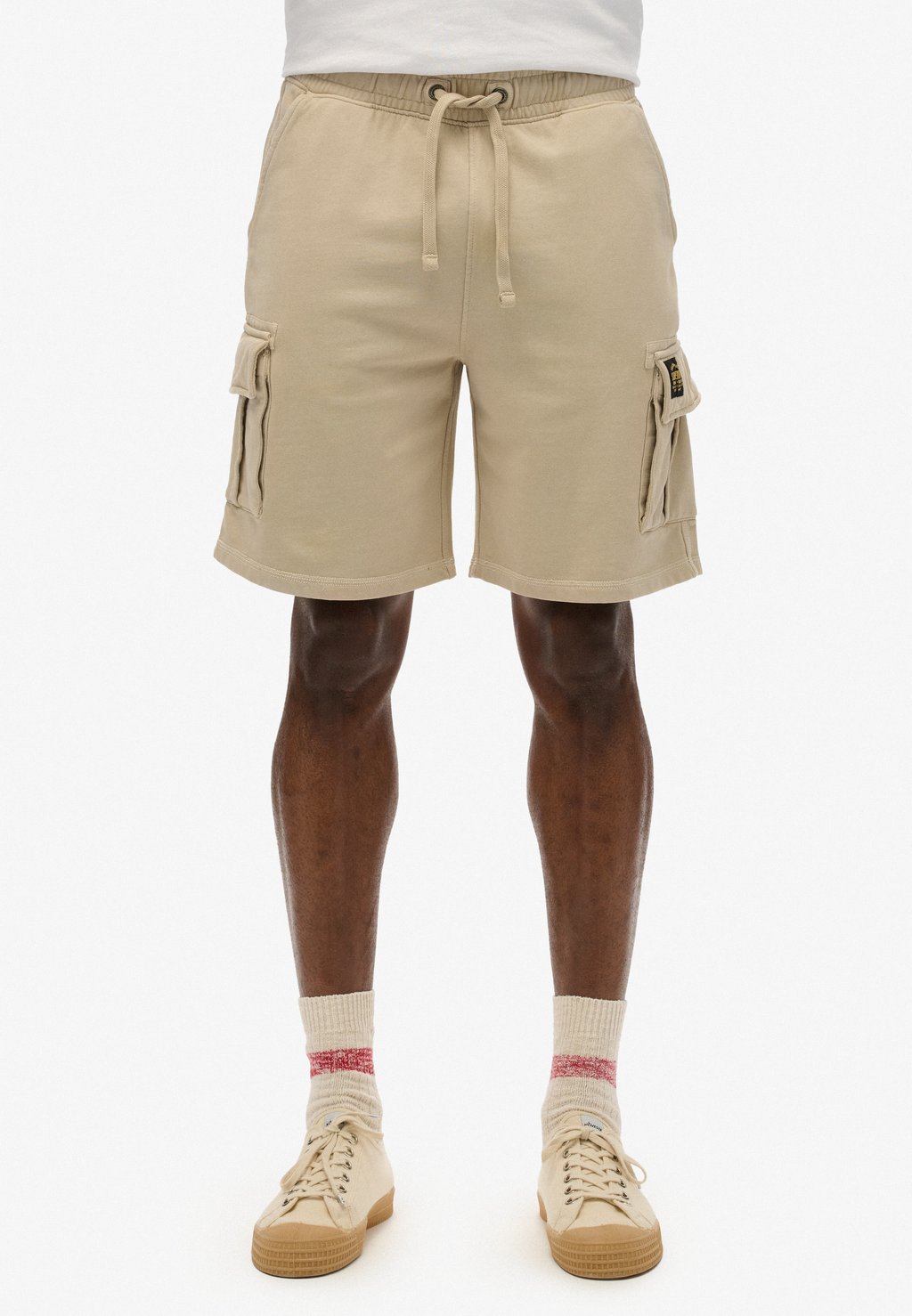 

Шорты CONTRAST STITCH Superdry, бежевый