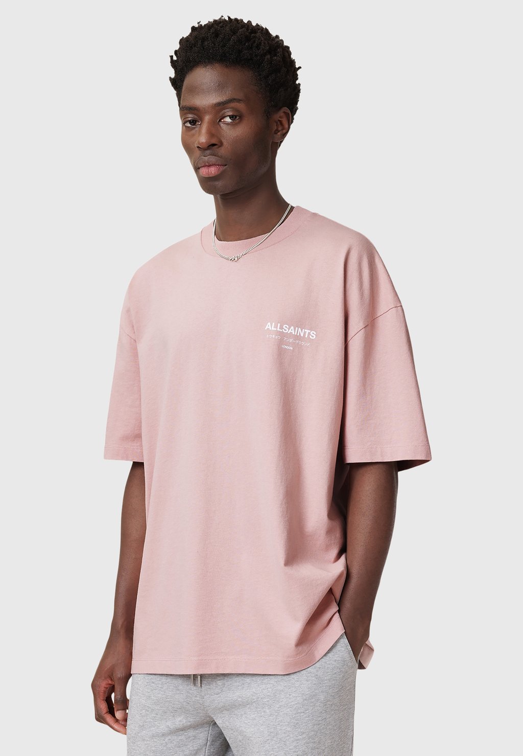 

Футболка с принтом UNDERGROUND CREW AllSaints, розовый