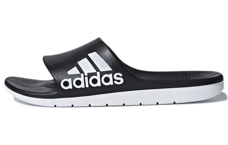 

Шлепанцы Cloudfoam унисекс, черные/белые Adidas
