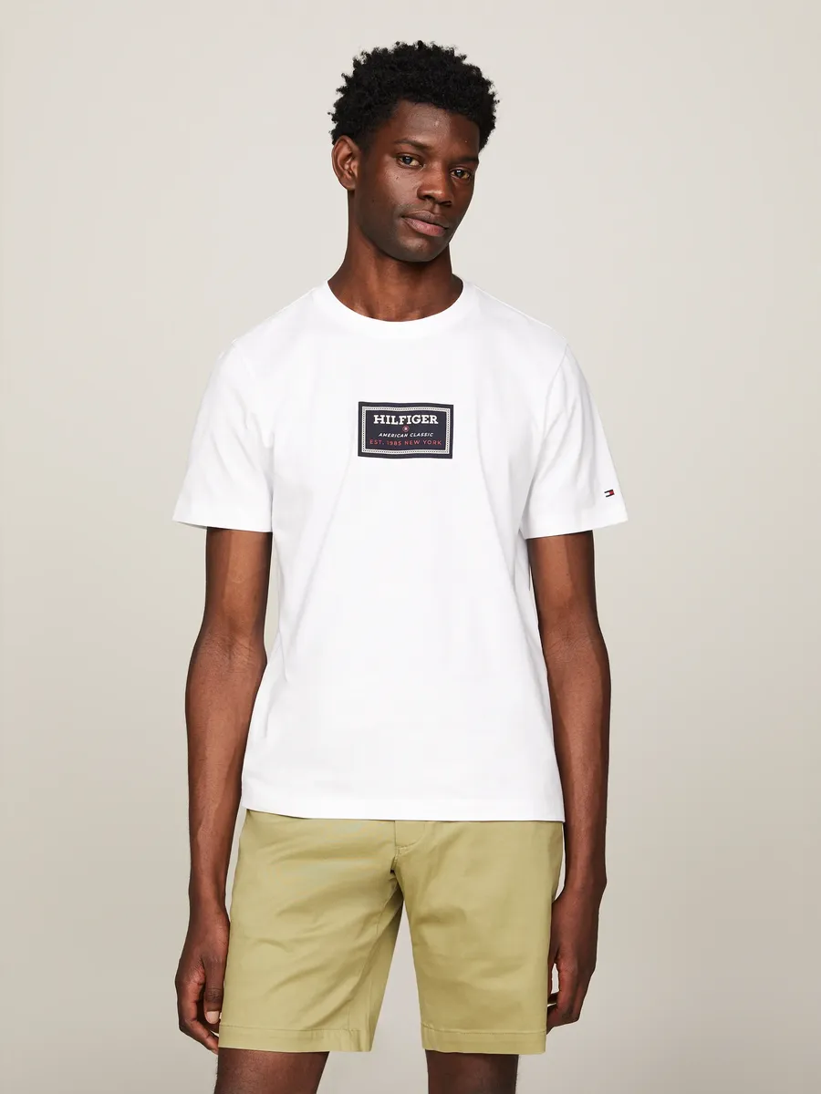 

Футболка Tommy Hilfiger "LABEL HD PRINT TEE", белый