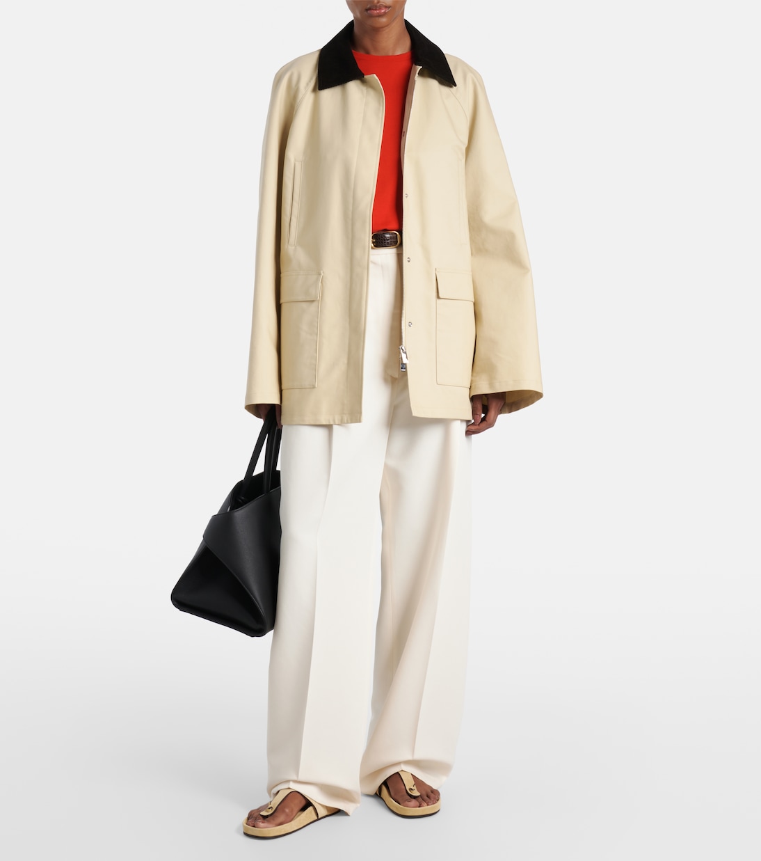 Двойная Т сандалия-слинг на плоской подошве из замши Tory Burch, Praline / Praline — фото 3