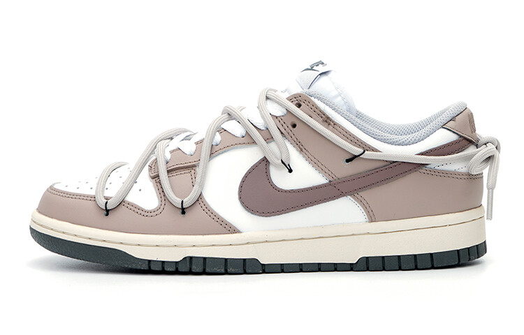 

Кроссовки Nike Dunk Low, коричневый/белый