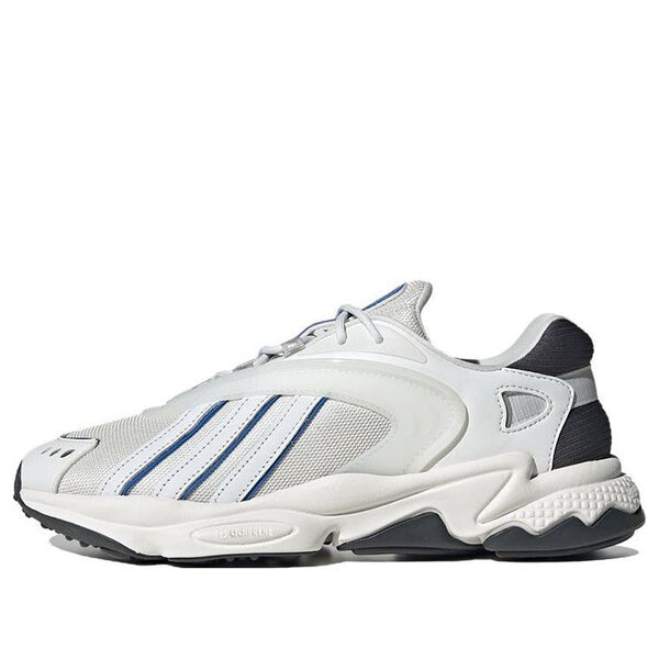 

Кроссовки оригиналы oztral Adidas, белый