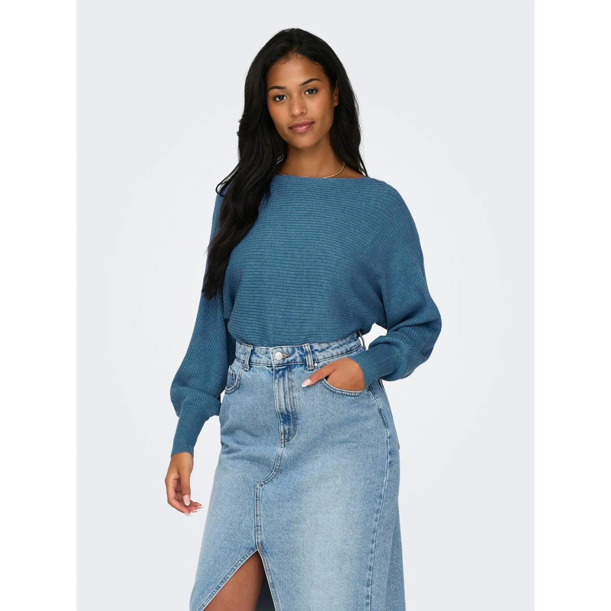

Only вязаный свитер "ONLADALINE L/S SHORT PULLO KNT NOOS", цвет Coronet Blue Detail:W. Melange