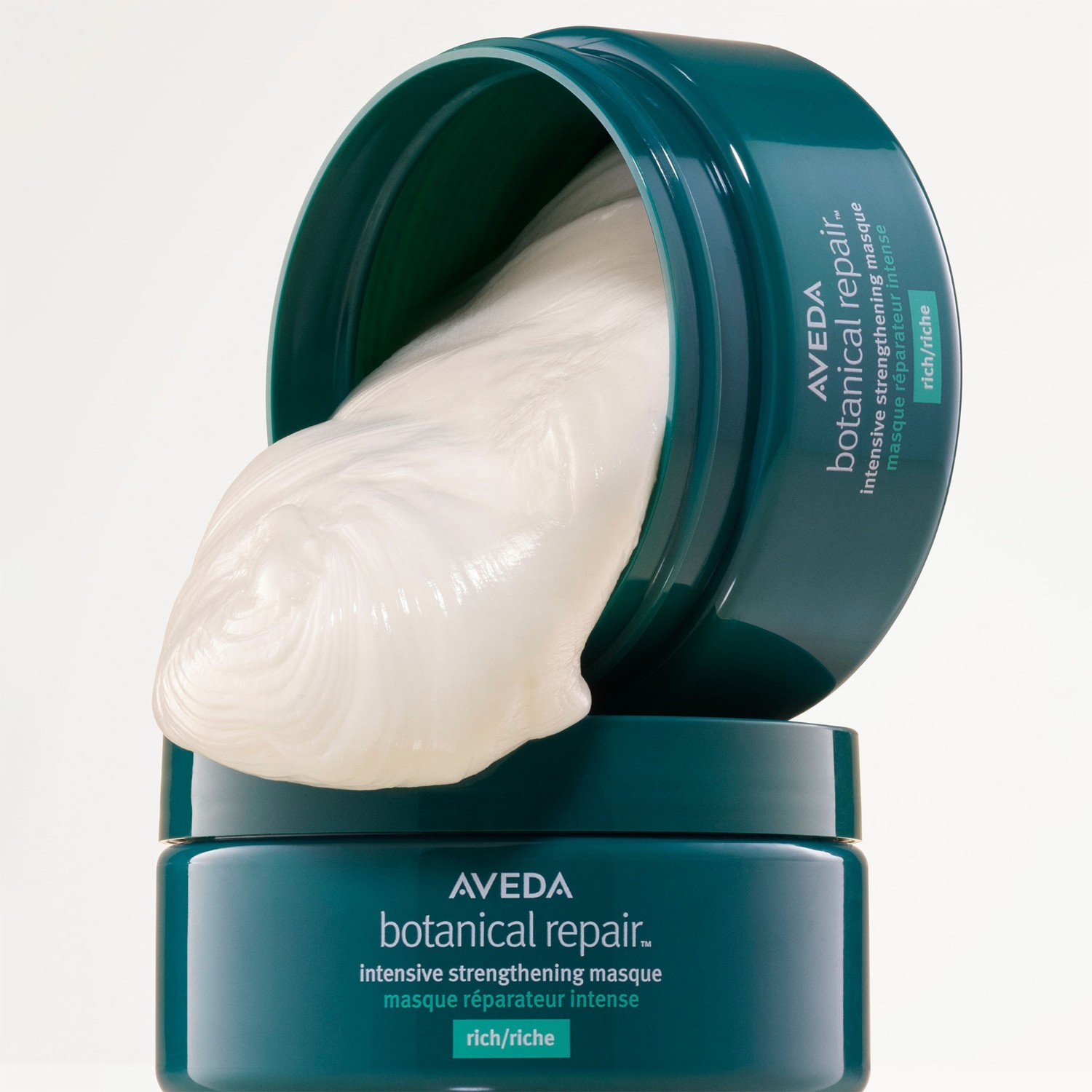 Маска для волос reparatur & pflege botanical repair intensive strengthening masque - rich Aveda, объем 200 мл — фото 2
