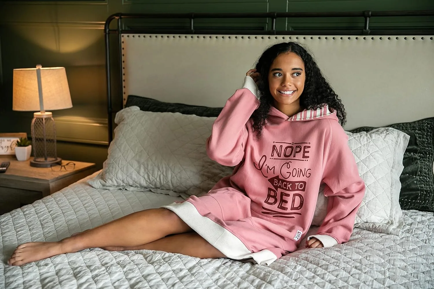 Толстовка с капюшоном оверсайз, удобная одежда для сна Lazy One, Back To Bed Sleep Hoodie — фото 3
