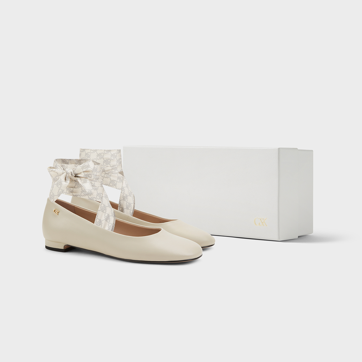 Футболка CK Женские повседневные туфли 1,5 см CHARLES&KEITH Мел белый — фото 4