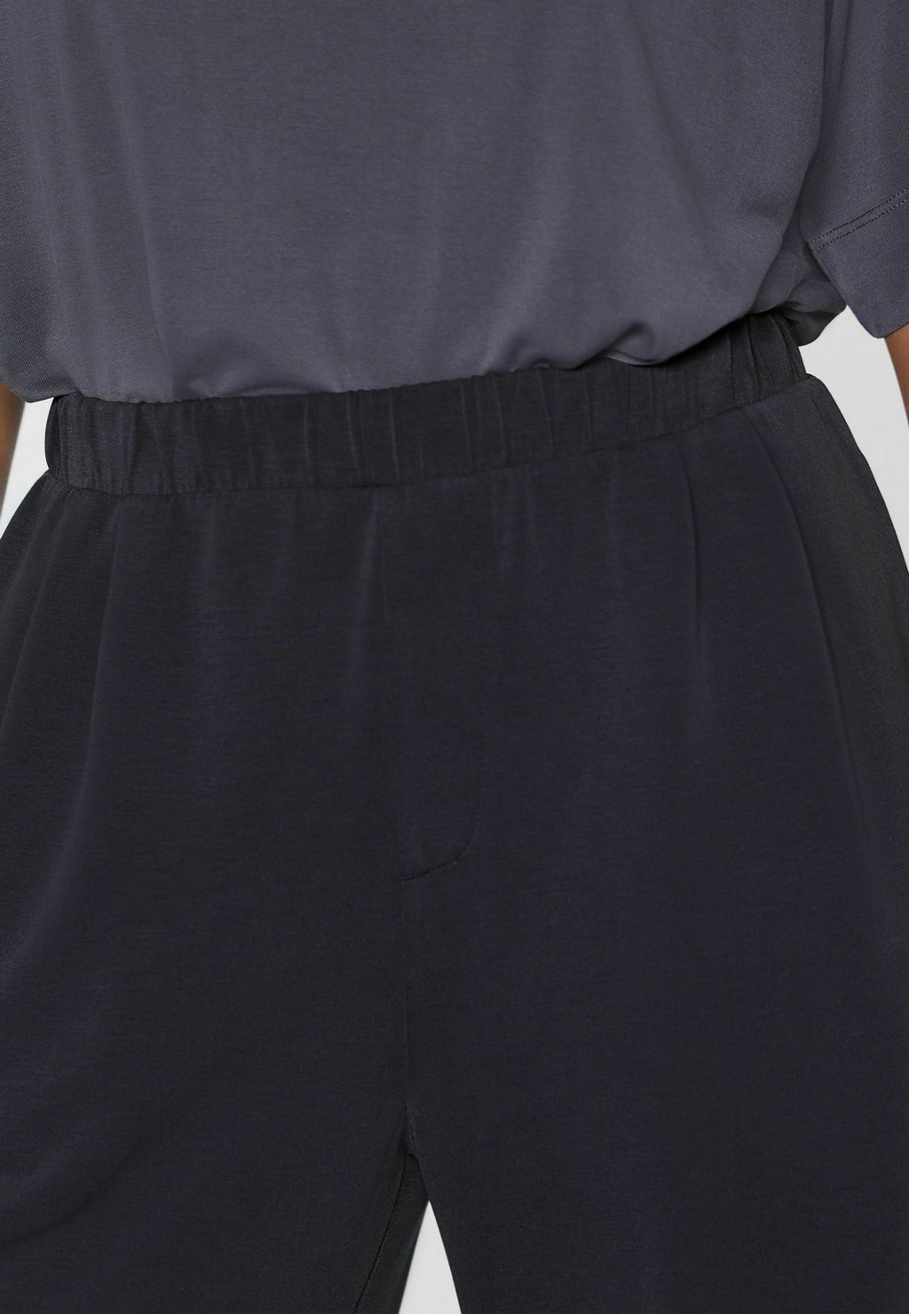 Брюки REGULAR FIT - SLINKY SUPERSOFT WIDE LEG PULL ON. Next, цвет New Black — фото 3