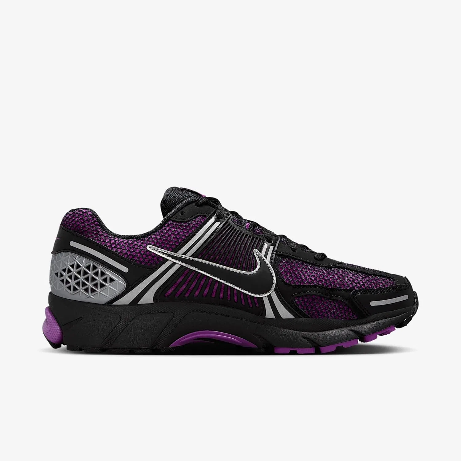 Кроссовки мужские Nike Zoom Vomero 5, Vivid Purple/Metallic Silver/Black — фото 3
