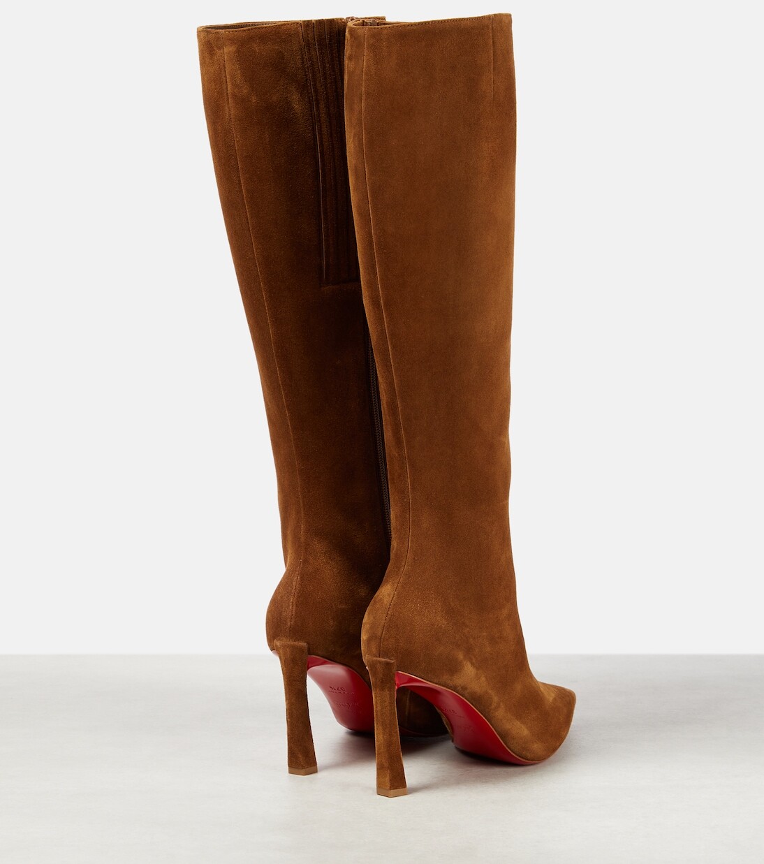 Замшевые сапоги condora botta 85 Christian Louboutin, коричневый — фото 3