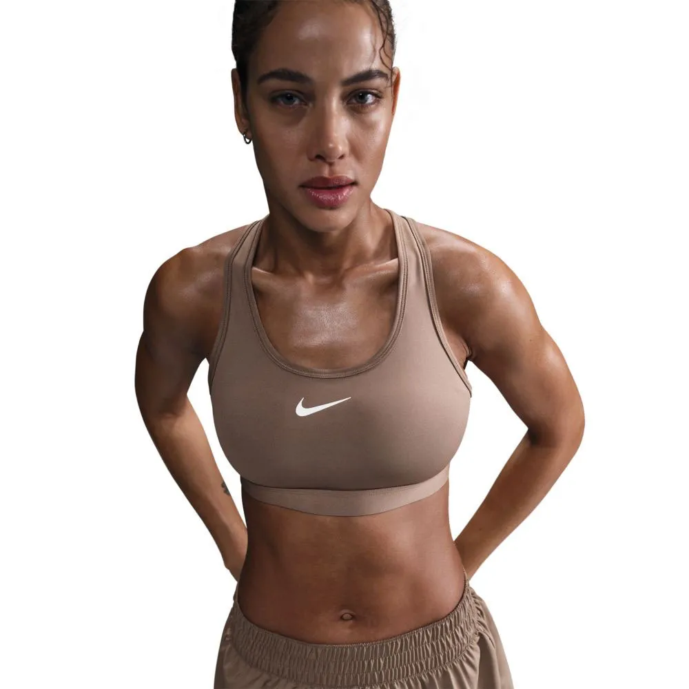 

Спортивный бюстгальтер Nike Swoosh Medium Impact Sports Bra, коричневый