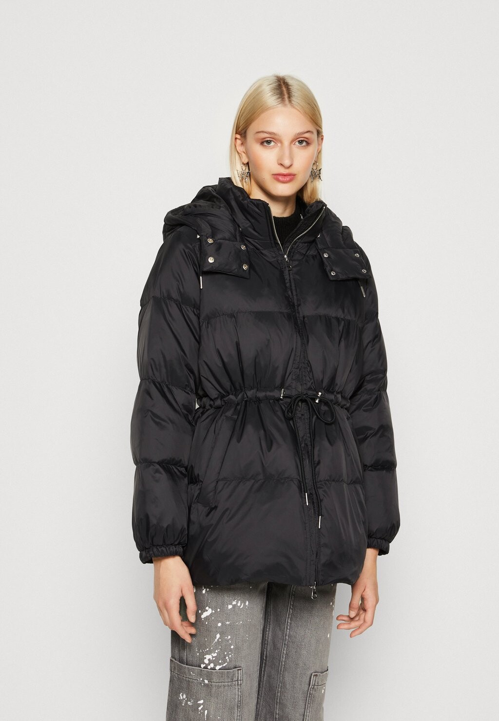 

Пуховик Vmnanna Short Vero Moda, черный