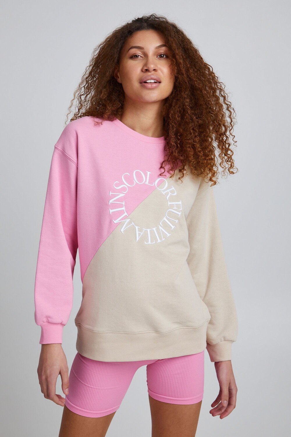 

Толстовка TheJoggConcept. Sweater JCSAFINE CUT SWEAT 22800012, розовый
