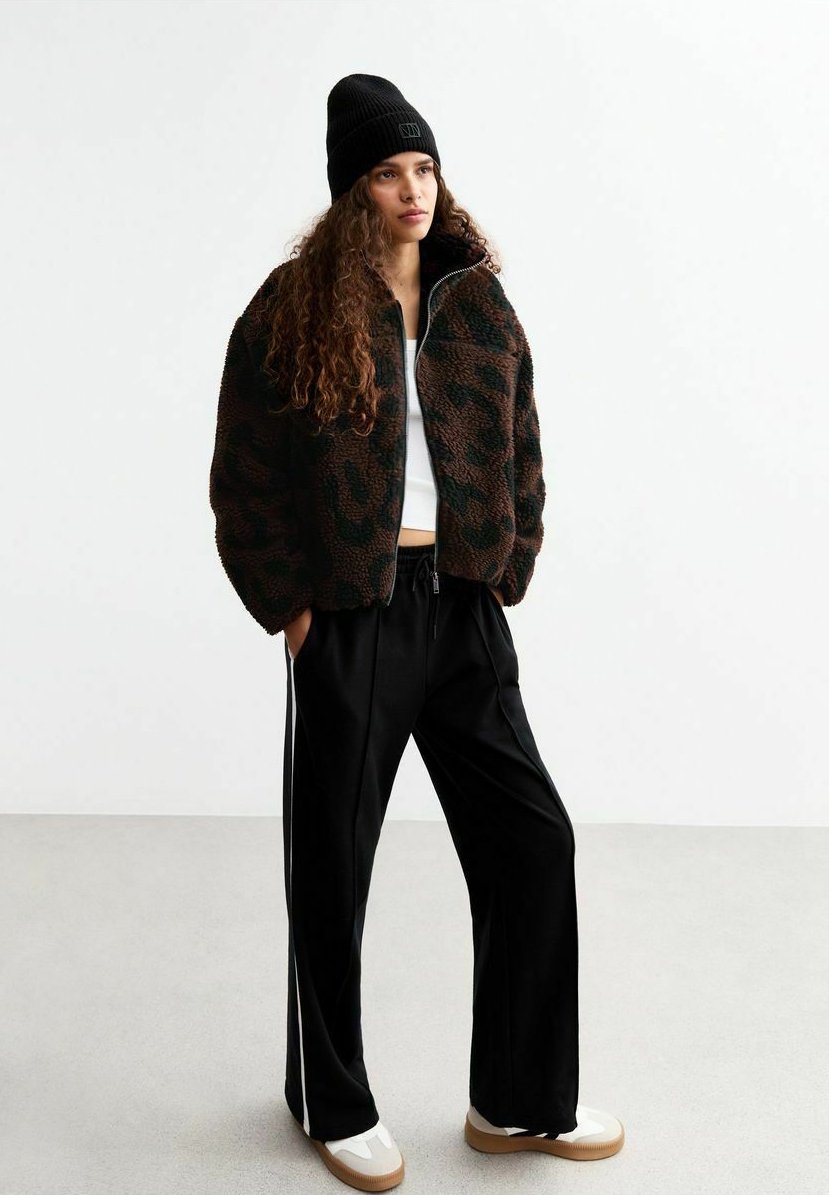 

Флисовая куртка ANIMAL PRINT ZIP UP BORG New Look, коричневый