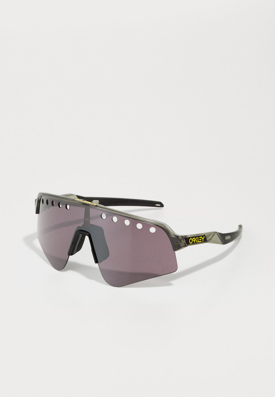 

Солнцезащитные очки Oakley SUTRO LITE SWEEP UNISEX, Matte Grey Ink/Grey