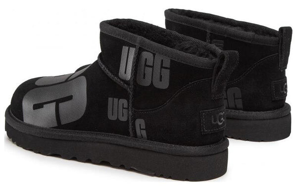 Ботинки зимние UGG Classic с разбросанной графикой, черный — фото 4
