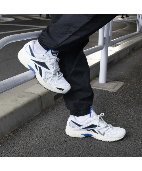 Кроссовки Reebok Premier Road Plus VI — фото 2