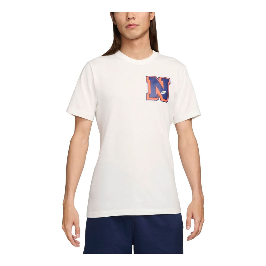 

Футболка Nike Sportswear Graphic T-shirt Asia Sizing 'Sail', бежевый