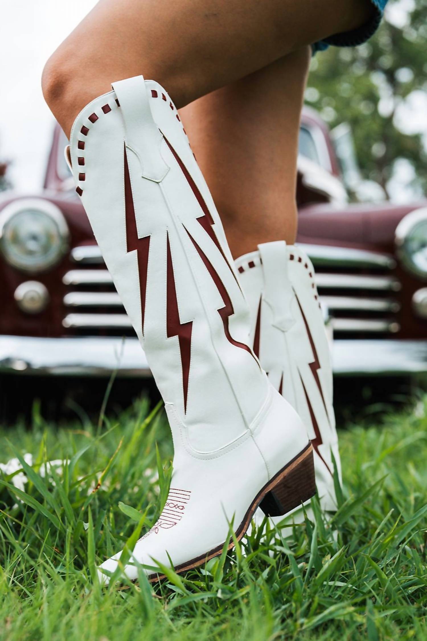 Reveille ботильоны на каблуке в белом цвете Marfa Boots — фото 2