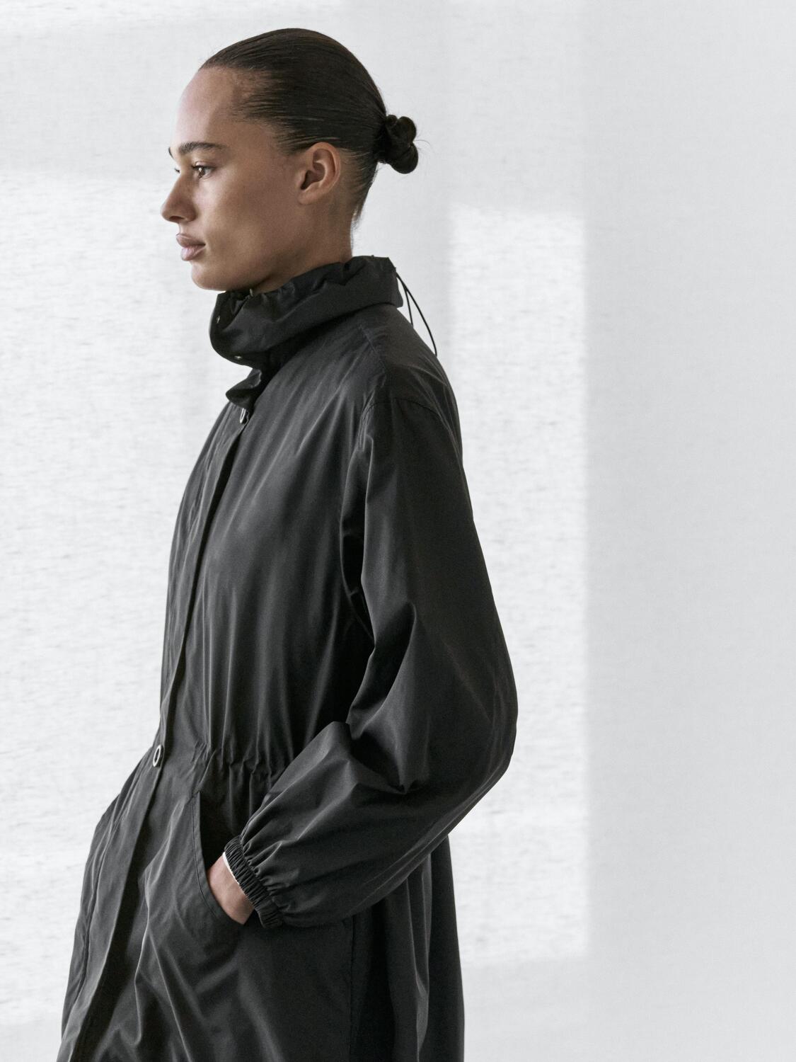 Водоотталкивающая парка со съемным внутренним жилетом Massimo Dutti, black — фото 3