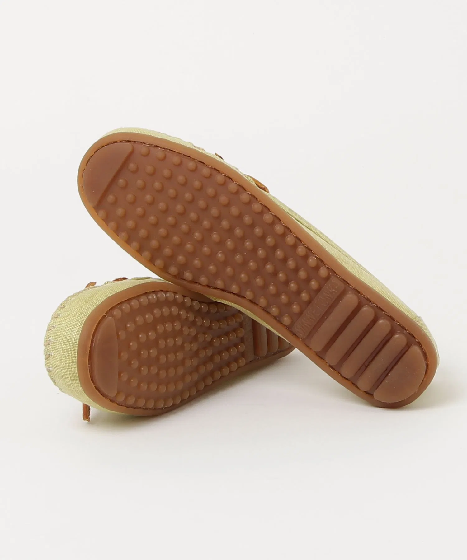 Унисекс мокасины из канваса Minnetonka CANVAS MOC розовые — фото 3