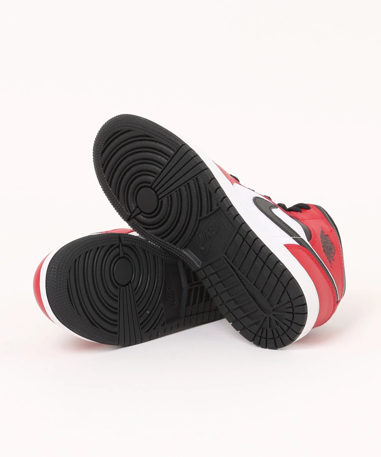 Детские кроссовки JORDAN BRAND AIR JORDAN 1 MID GS — фото 3