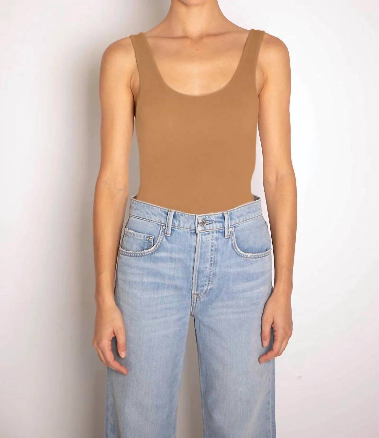 

Майка из модального джерси без бюстгальтера Club Tank In Tanlines THE RANGE