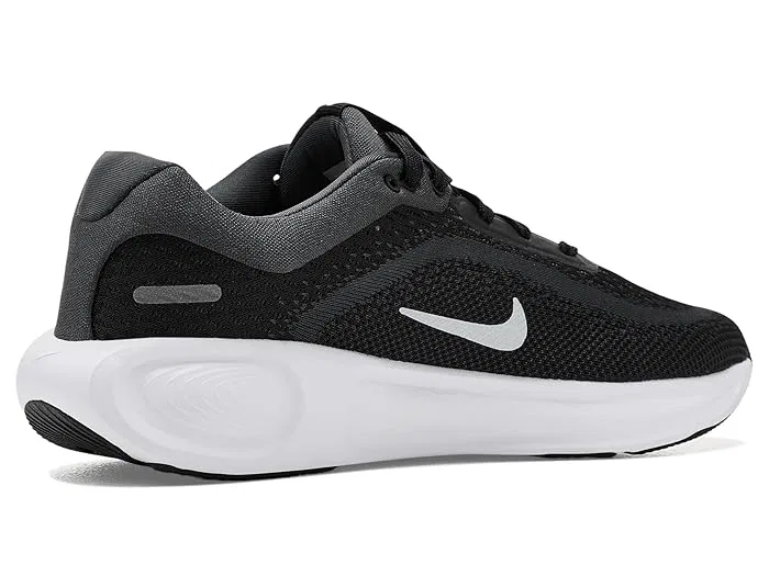 Кроссовки беговые Stellar Ride Nike Kids, Black/White/Anthracite/Pure Platinum — фото 4