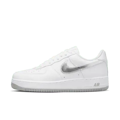 

Кроссовки Nike Air Force 1 Low Retro, цвет White/Metallic Gold/Flat Silver/Metallic Silver