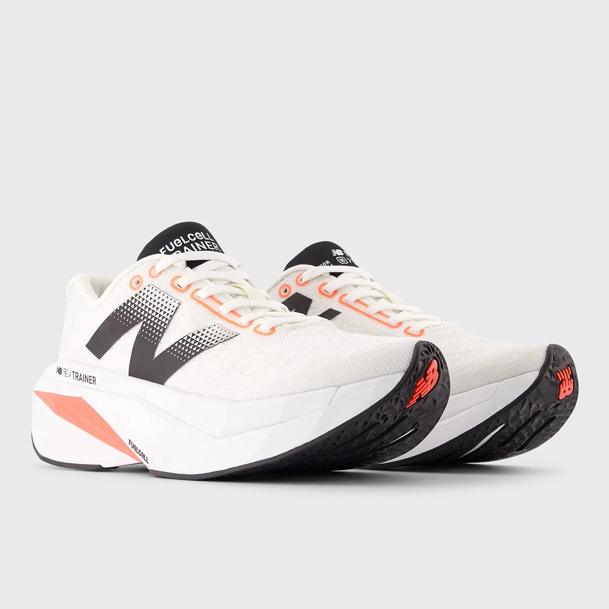 Женские кроссовки для бега FuelCell SuperComp Trainer v3 New Balance, белый — фото 2