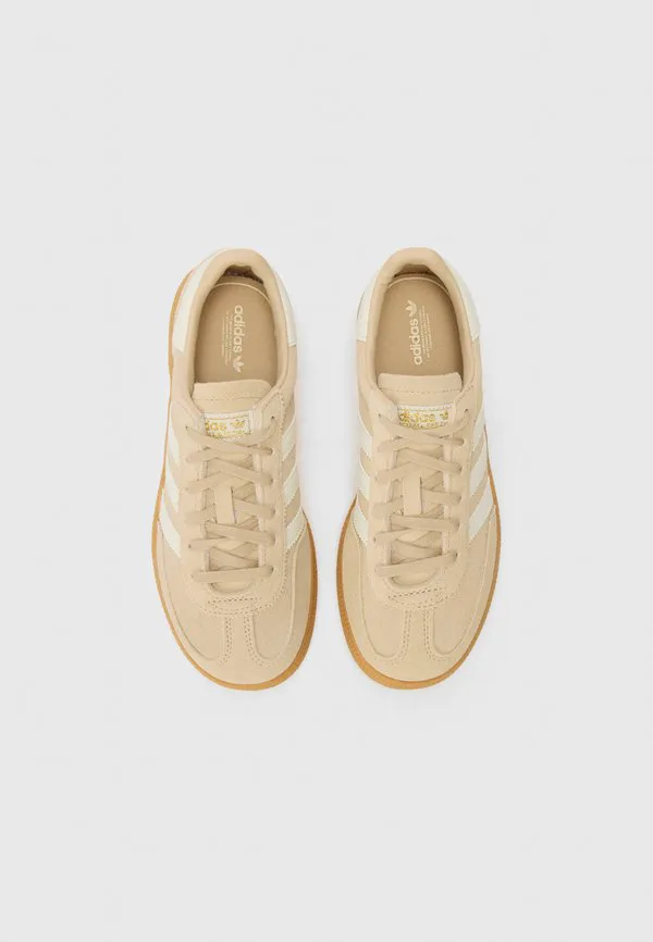Специальные кроссовки для гандбола Adidas Originals, Magic Beige/Off White/Gum — фото 4