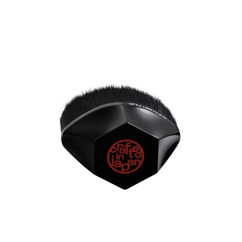 Кисть для тонального крема волшебная бесшовная Size 55 Shu Uemura Limited Edition — фото 4