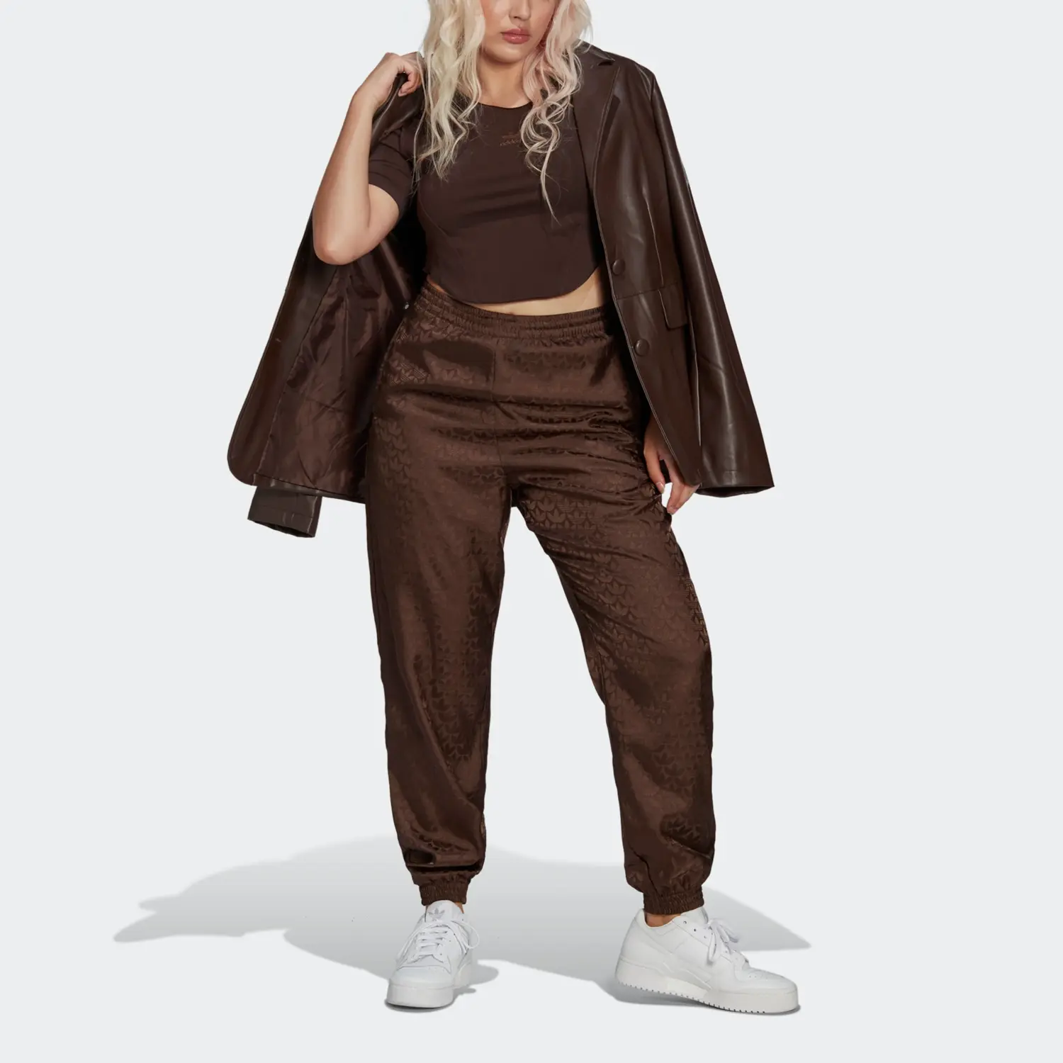 Женский укороченный топ Adidas Originals, цвет Brown — фото 2