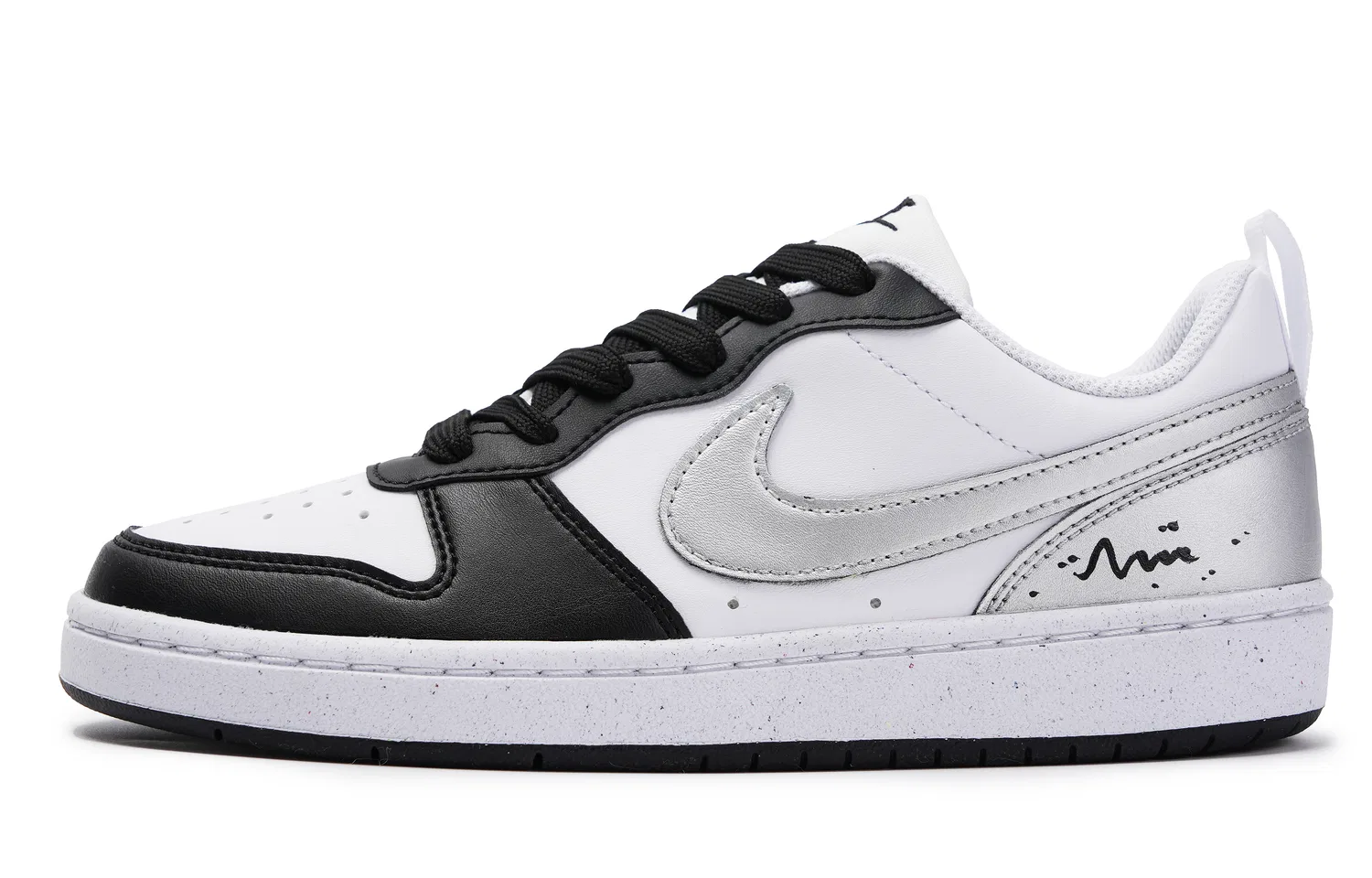 Кроссовки для скейтбординга Court Borough Cushioning Low top Kids' Black Silver Teenagers Nike, Silver Angel