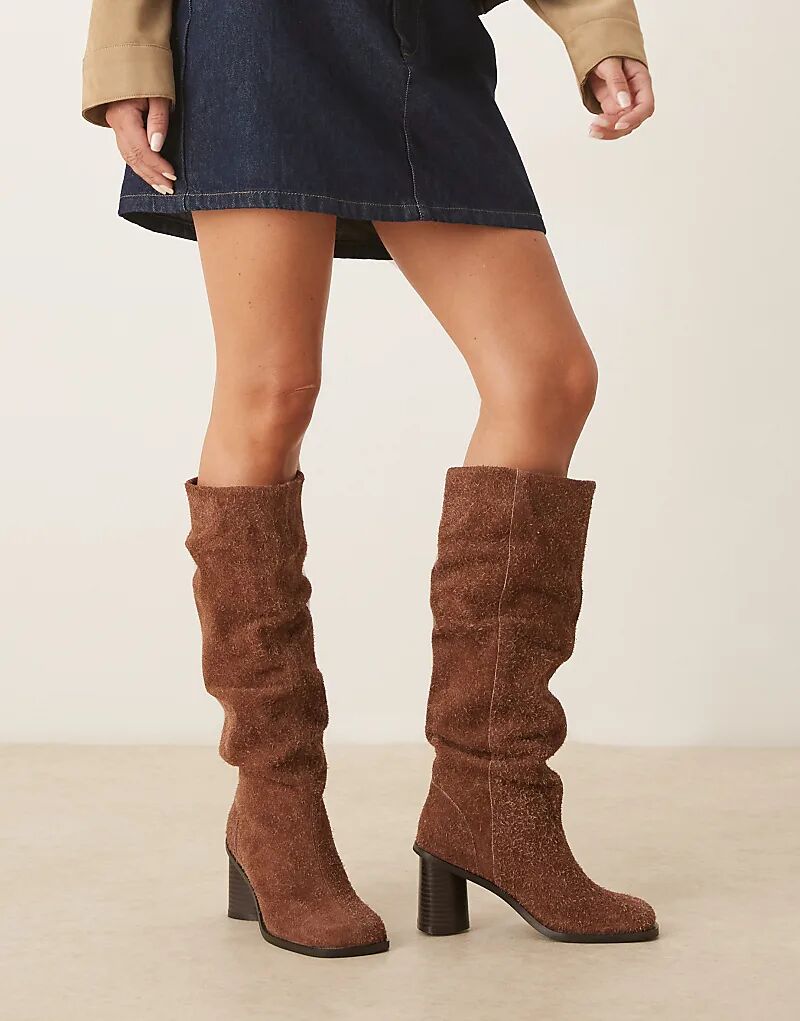 Сапоги Carolina из кожи ASOS DESIGN с широким каблуком и замшей коричневого цвета с ворсом — фото 2