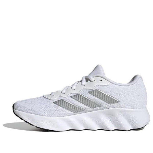 Кроссовки переключаются Adidas, белый